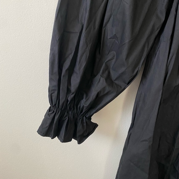 Misguided Smocked Black Midi Dress - Picture 6 of 8